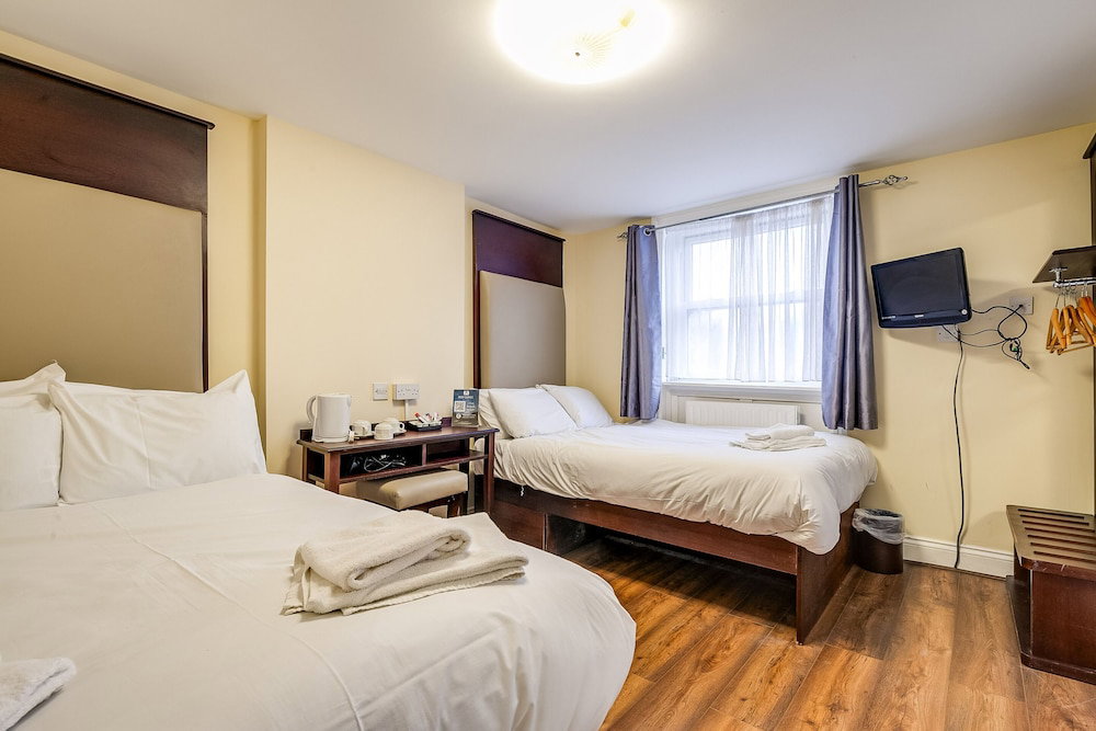 Astoria Hotel