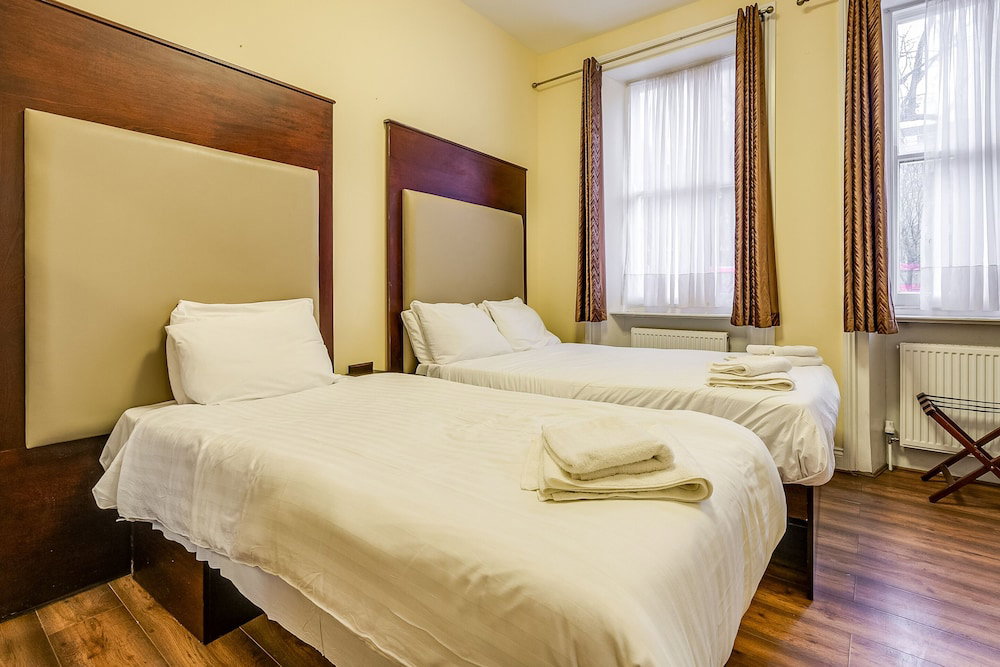 Astoria Hotel