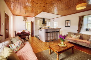 Hotel Mauldslie Hill Cottage cazare Gorebridge