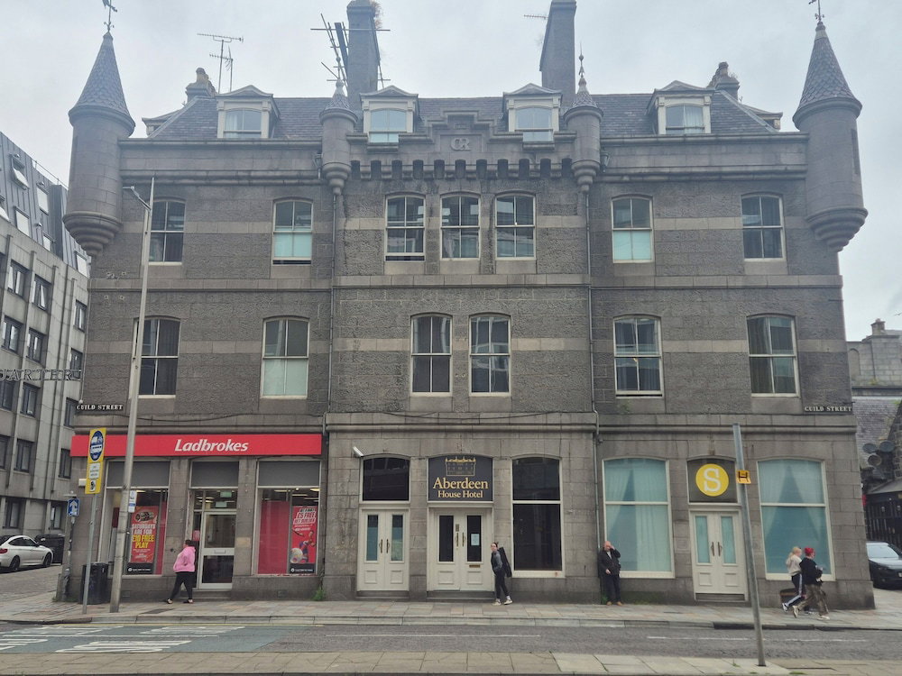 Hotel Aberdeen House