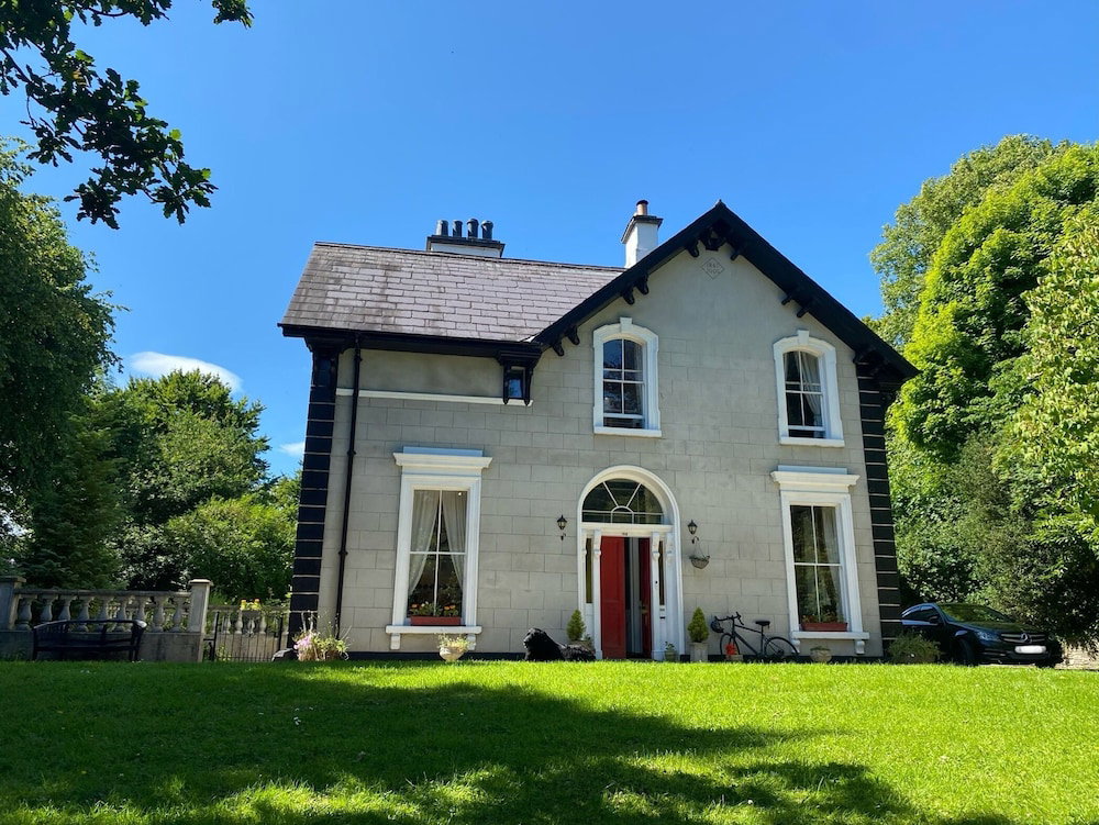 Hotel Fabulous 6 Bedroom Victorian Period House