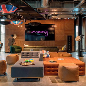 Hotel Moxy London Heathrow Airport cazare Cranford