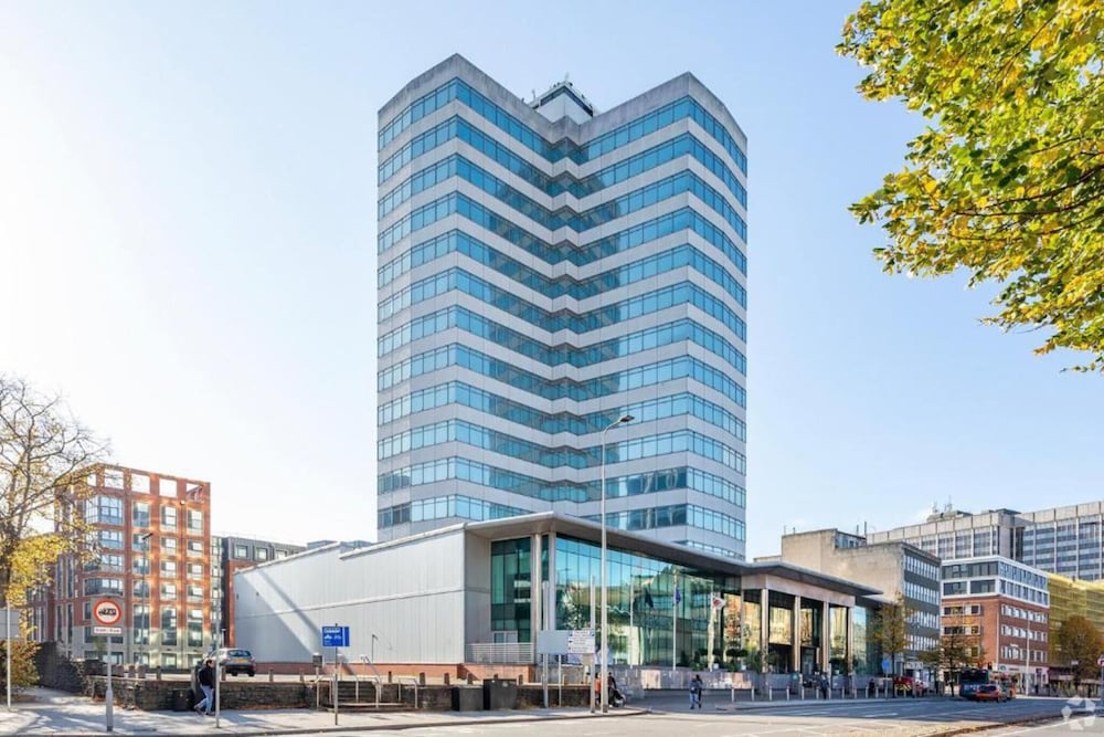 Hotel Holland House Hotel Cardiff By Sunday