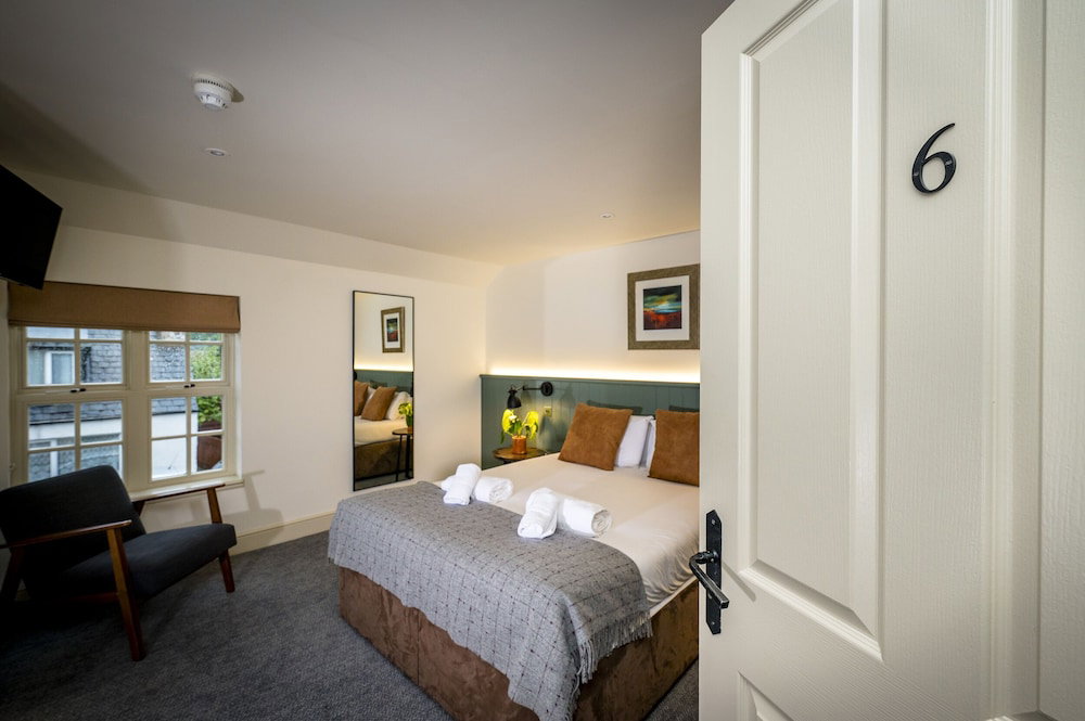The Loch Ness Inn