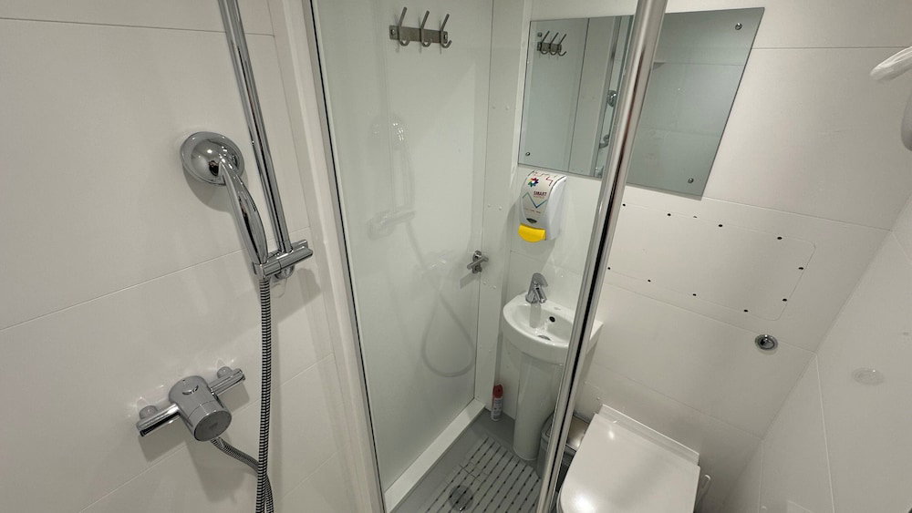 Smart Camden Inn Hostel