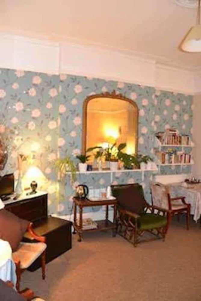 Hotel Abbey Lodge