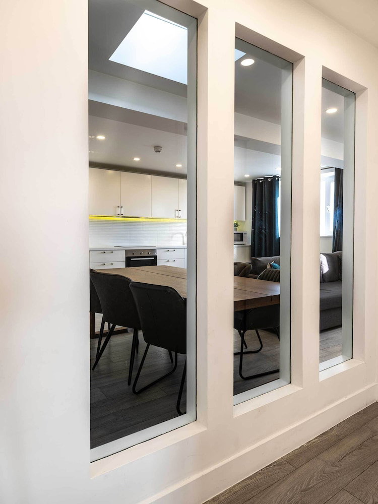 Hotel Chelsea Cloisters Serviced Apartments