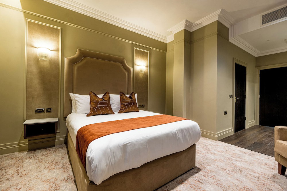 Hotel Walled City Hotel