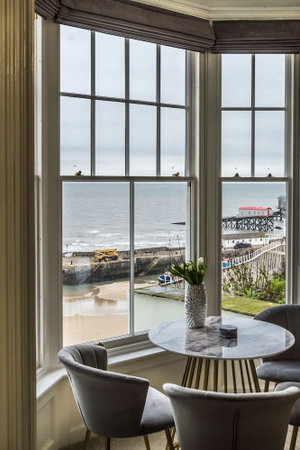 Hotel Pieces Of Eight Two Bedroom Apartment cazare Tenby