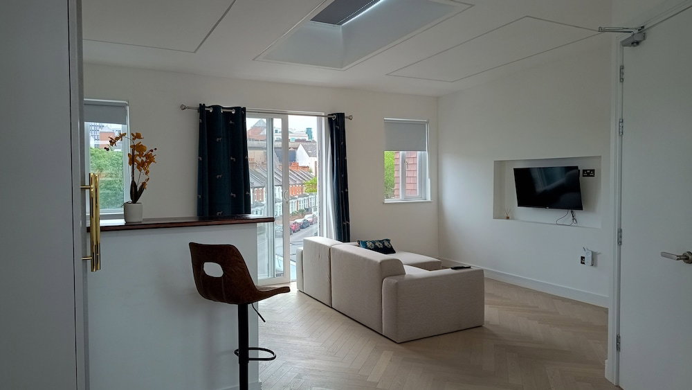 Hotel Luxurious London Studios