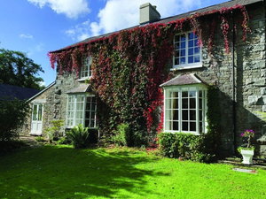 Hotel Pontyclerc Farm House B&B cazare Llandybie