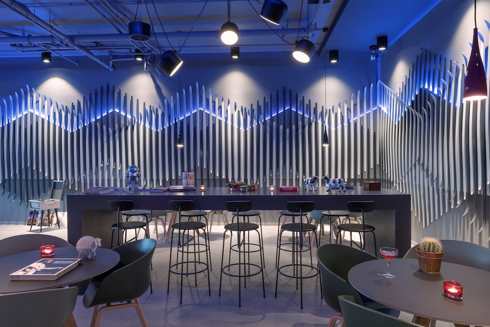 Moxy Edinburgh Airport
