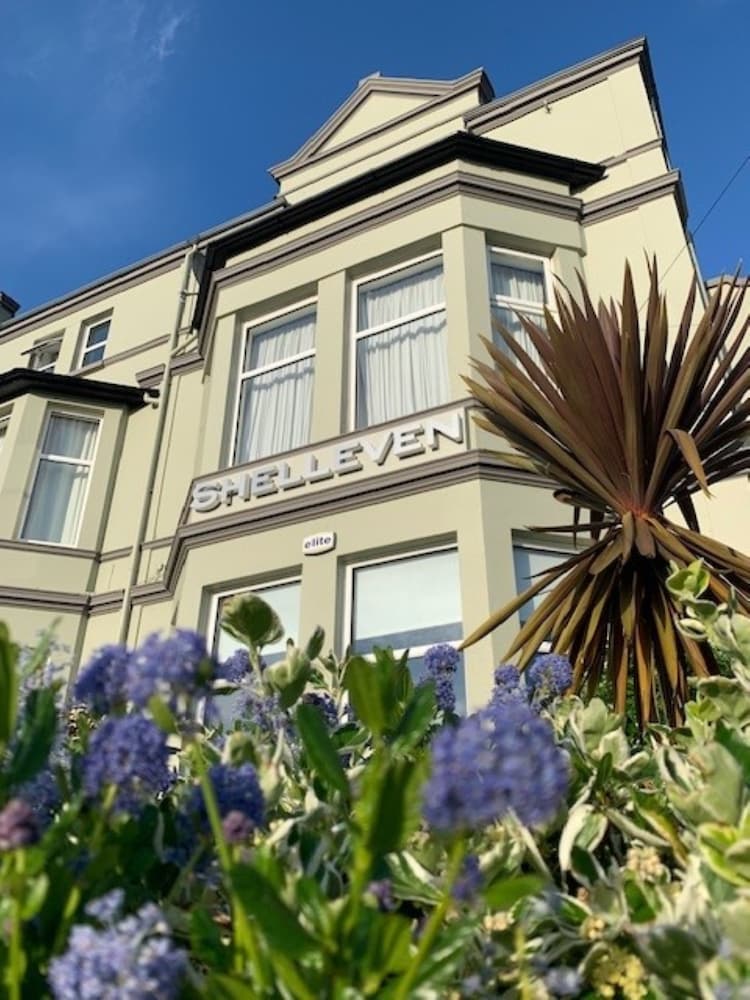 Hotel Shelleven House