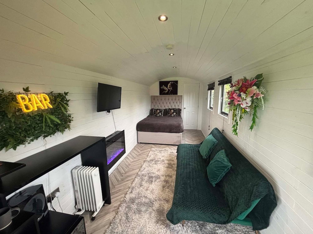 Hotel Jeannies Retreat At Littlelake