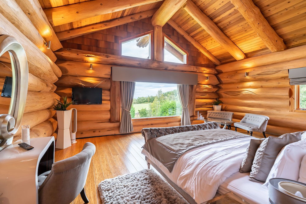 The Vu Log Cabins