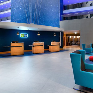 Sejur Holiday Inn Express London Heathrow T4 By Ihg vacanta Harmondsworth
