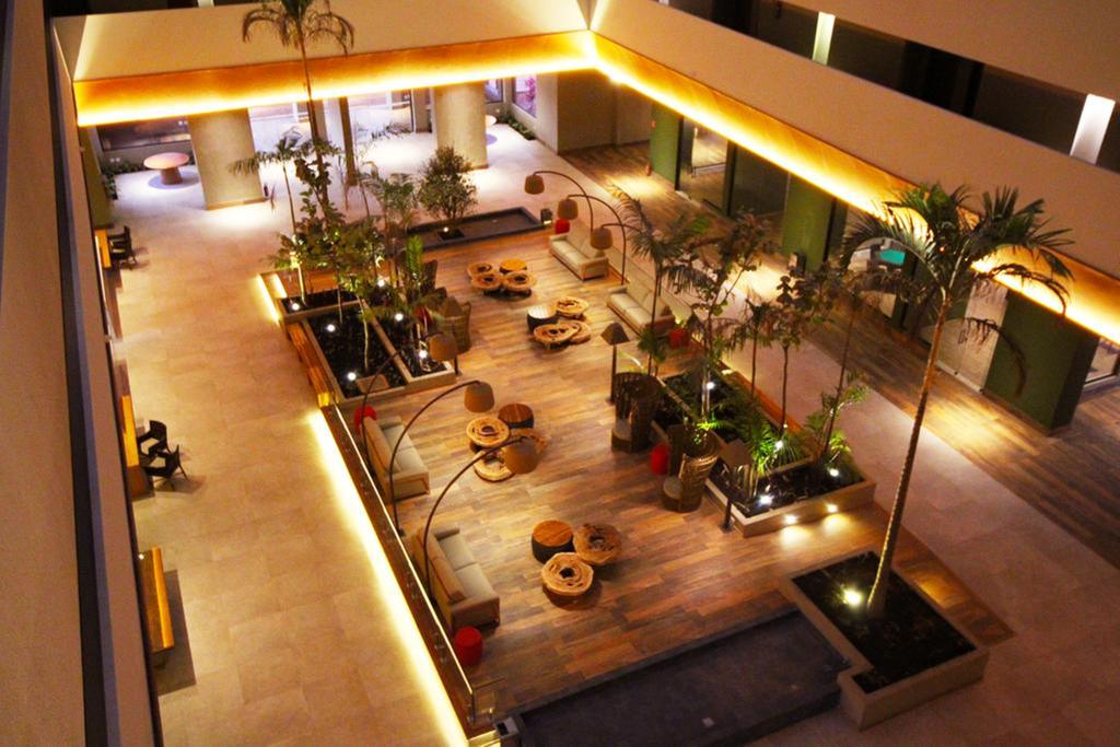 Hotel Hot Beach Resort