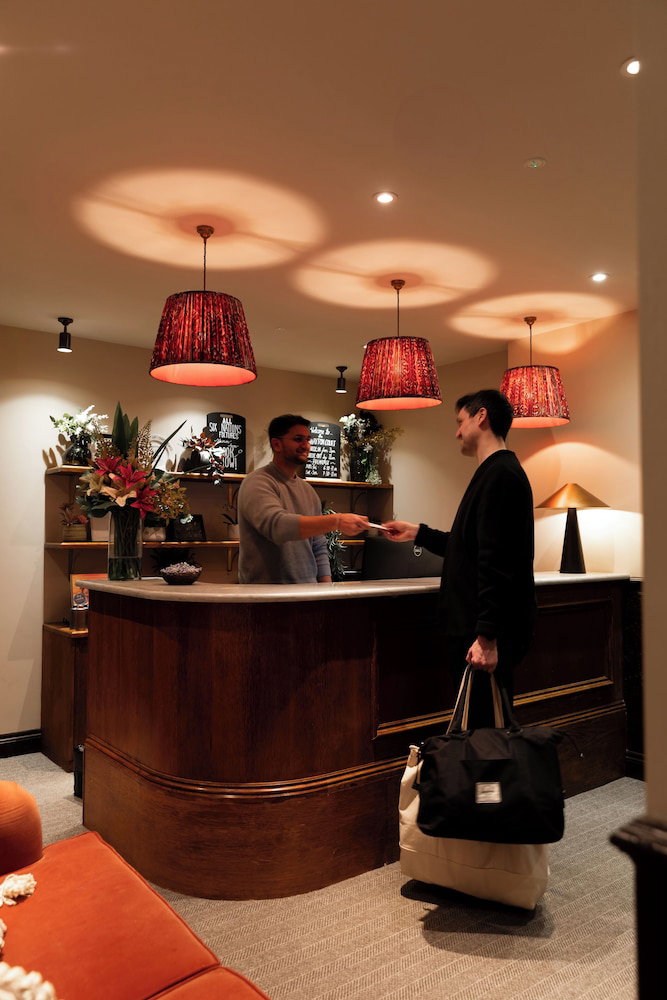 The Drayton Court Hotel
