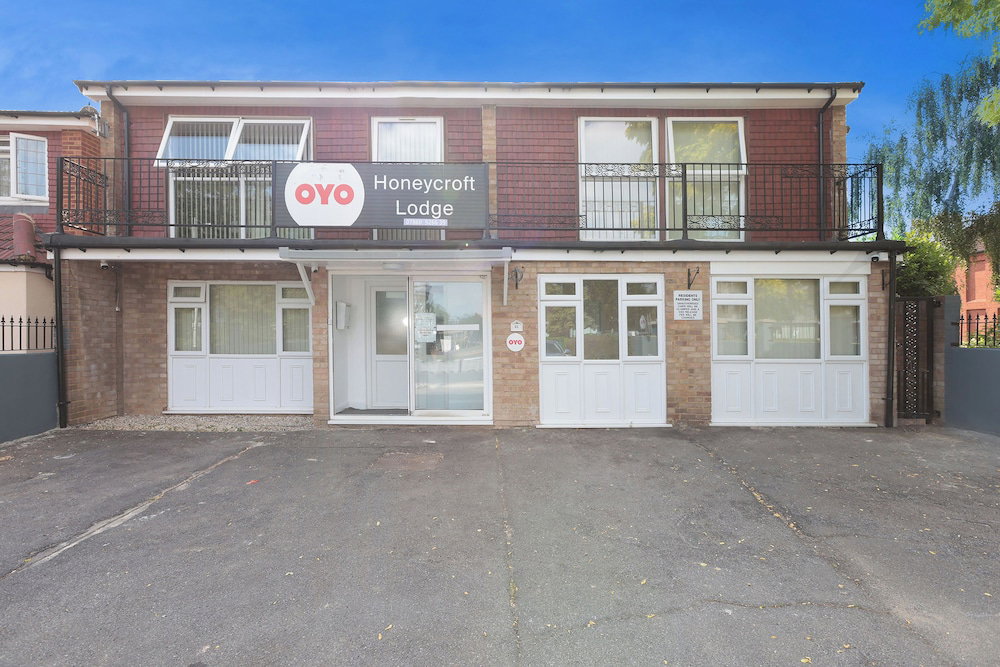 Hotel Oyo Honeycroft Lodge, Uxbridge