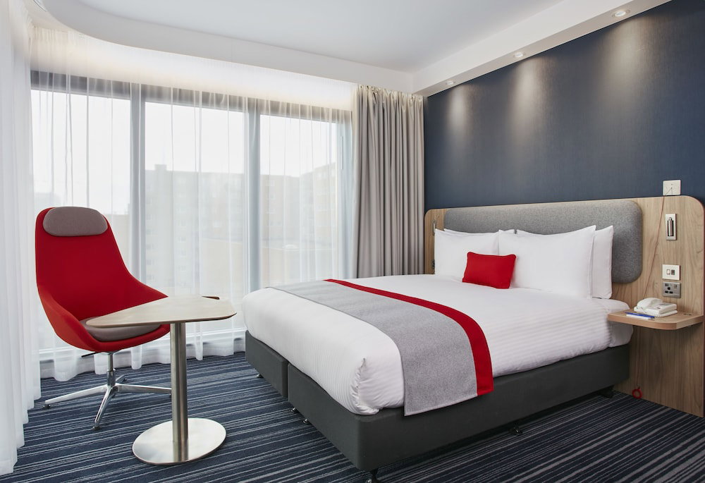 Holiday Inn Express London - Ealing By Ihg