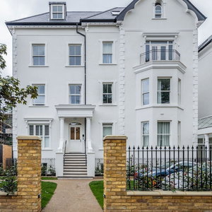 Hotel Roomspace Apartments - Lockwood House cazare Surbiton