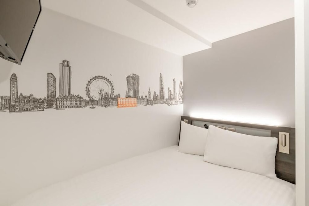Easyhotel London Victoria