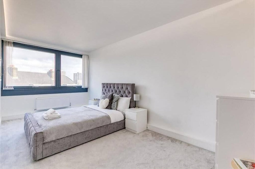 26 Penge House
