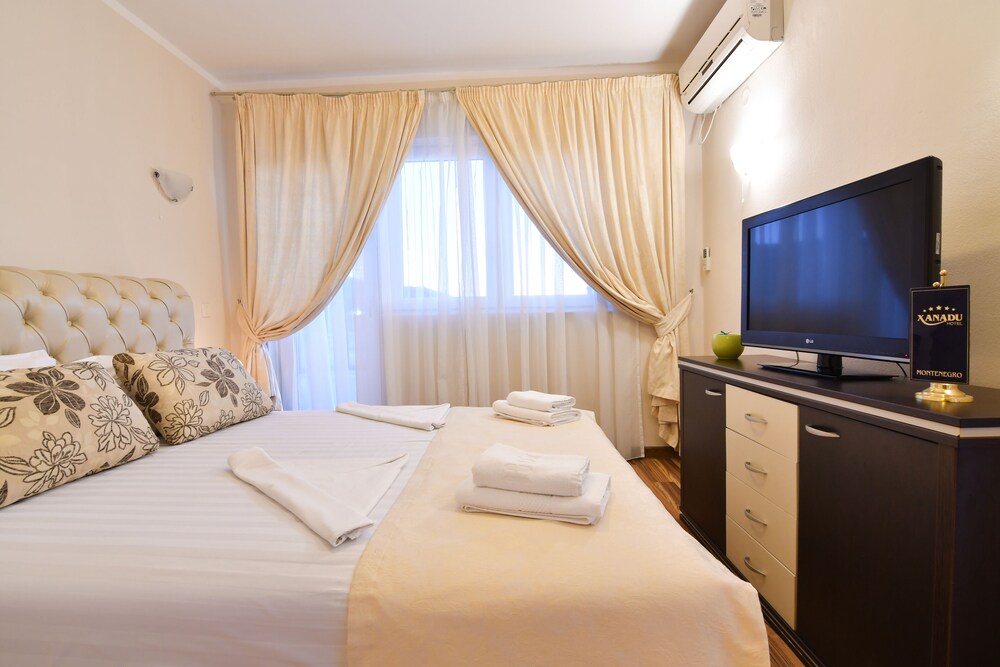 Hotel Xanadu