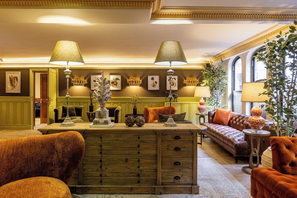 Mayfair House