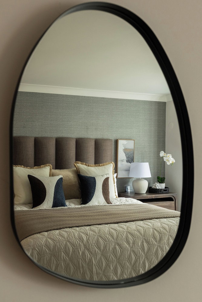 Mayfair House