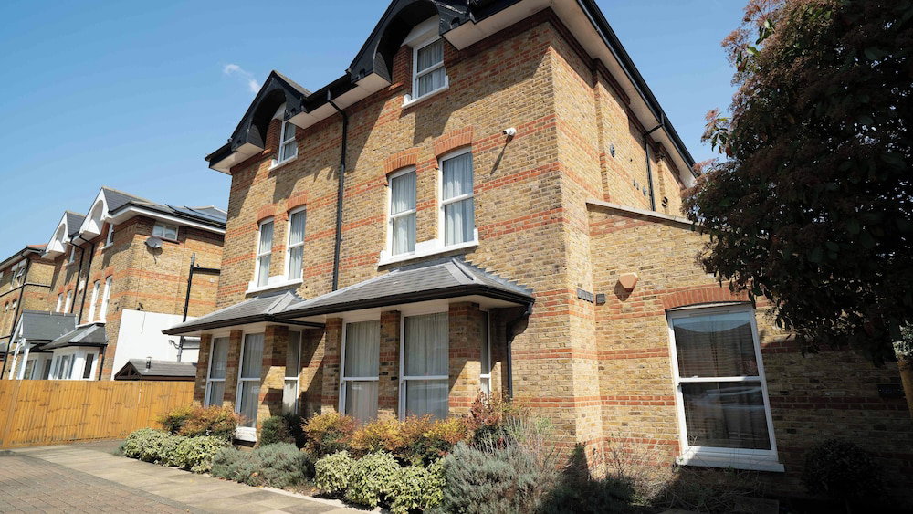 Hotel Teddington Lodge