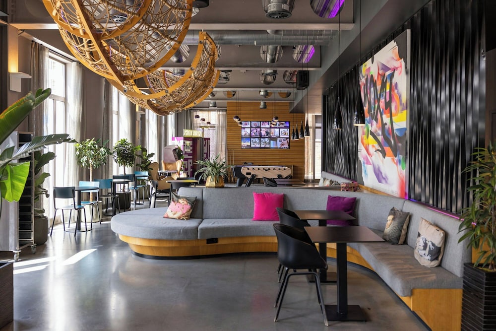 Hotel Moxy London Excel