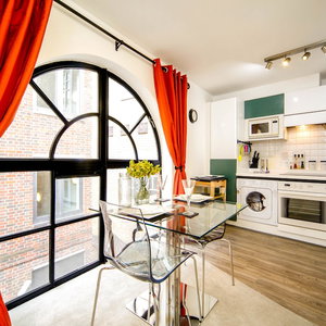 Hotel Joivy Splendid 1 Bedroom Flat Near St. Paul's Cathedral cazare City of London