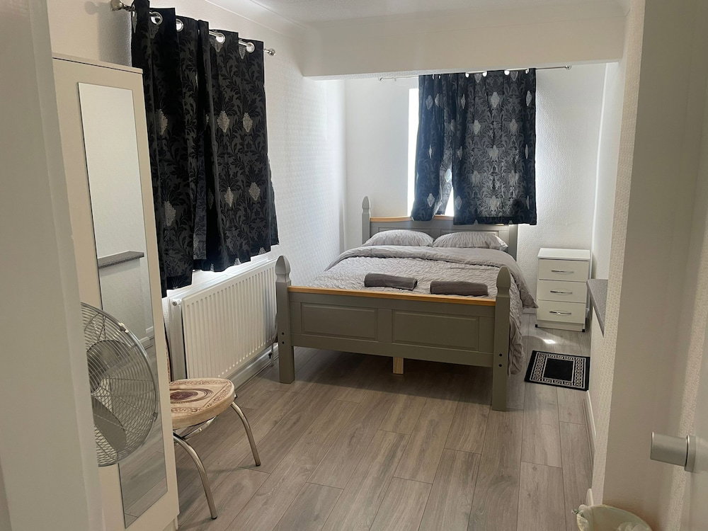 Hotel Oyo Baraka Edgware