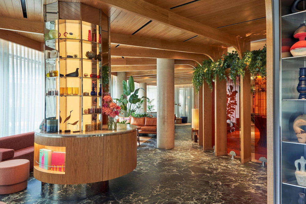 The Botree London, Curio Collection By Hilton