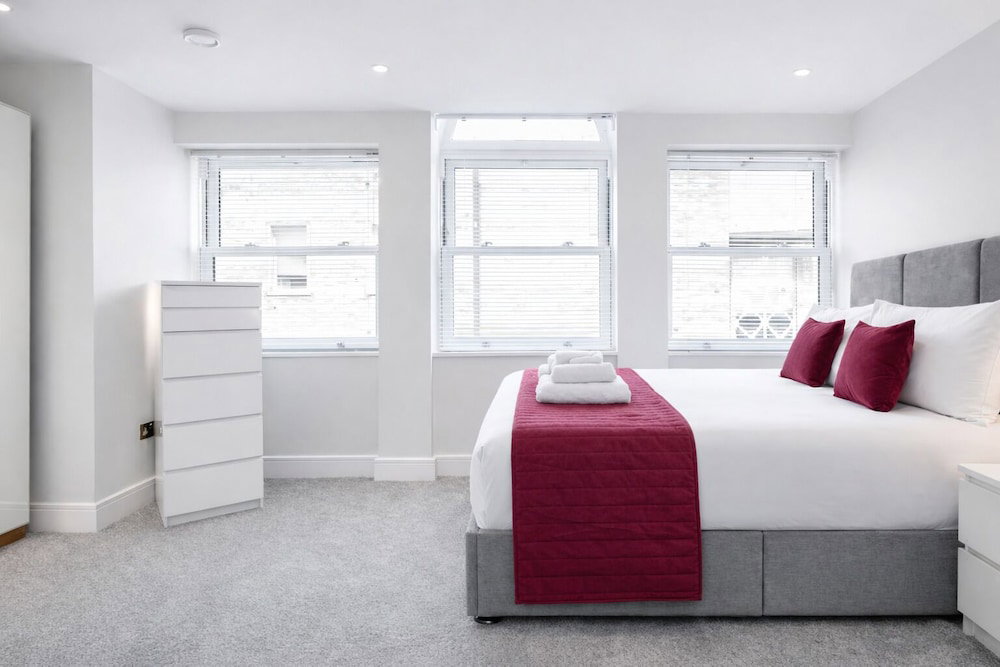 Roomspace Apartments -Walpole Court