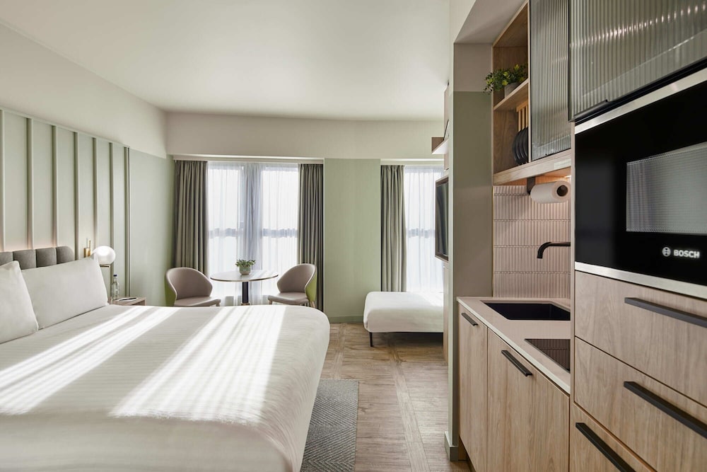 Hotel Master St. Paul's