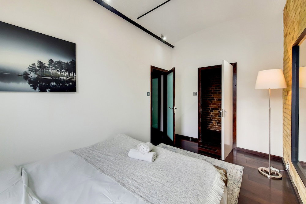 Hotel The Chesham Residences