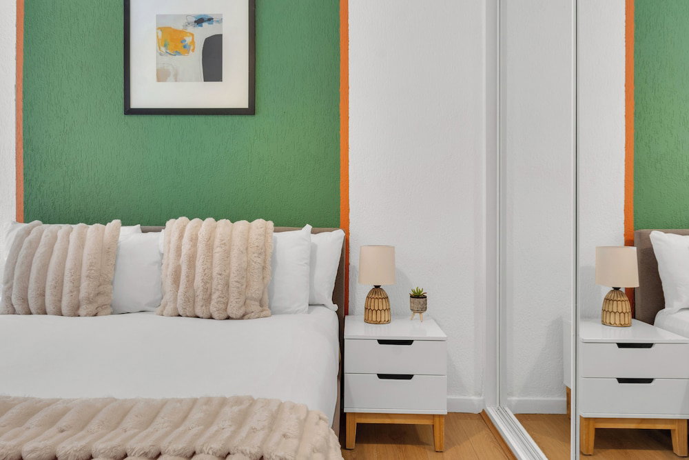 Queens Quay Mansion House Flat