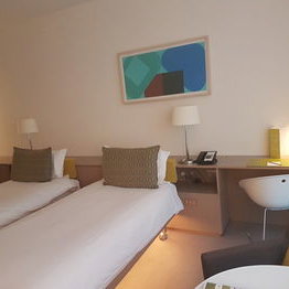 Hotel The Gibson Hotel cazare Dublin
