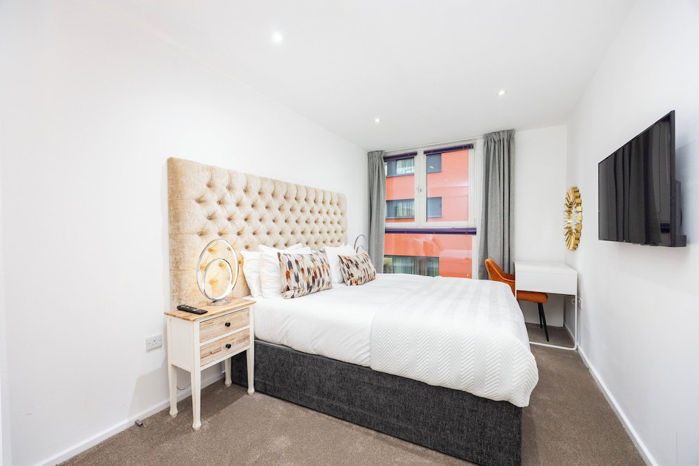 Crowne Views One Bed Apartment