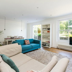 Hotel Fantastic 3 Bedroom Flat West Hampstead cazare Kilburn