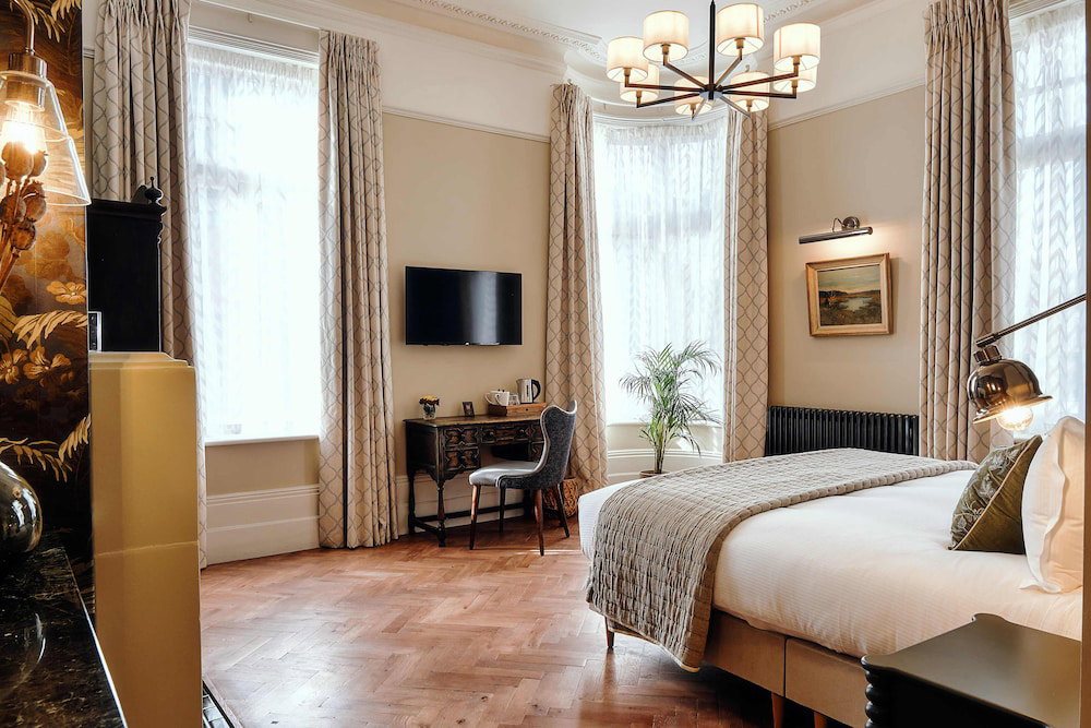 Hotel The Black Lion Pub & Boutique Guesthouse