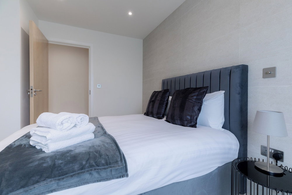 Stratford By Excel Apartments