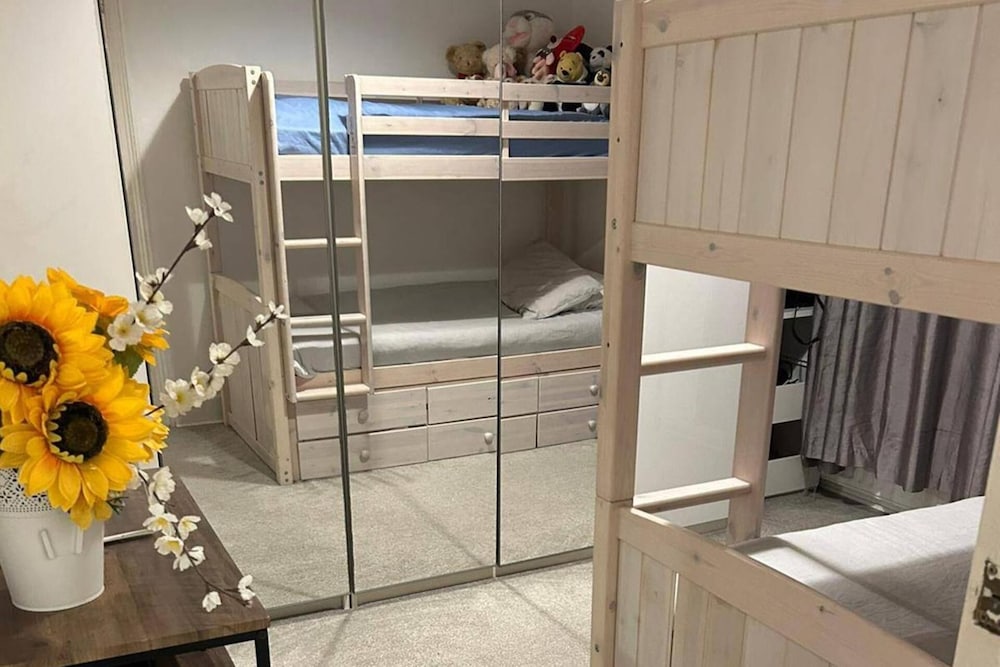 Cozy Stratford Retreat Near London