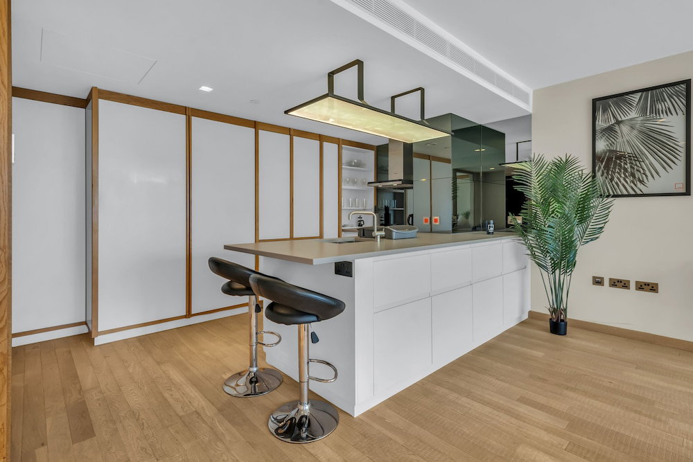 Modern 1 Bedroom Apartment In Stratford