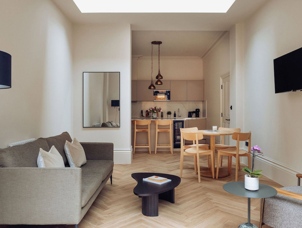 Hotel Fivem West Hampstead - North