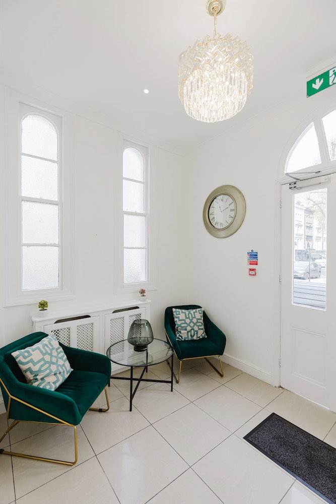 Whiteleys Hotel