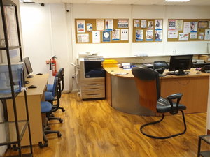 Hotel Sterling Suites Ealing cazare Ealing