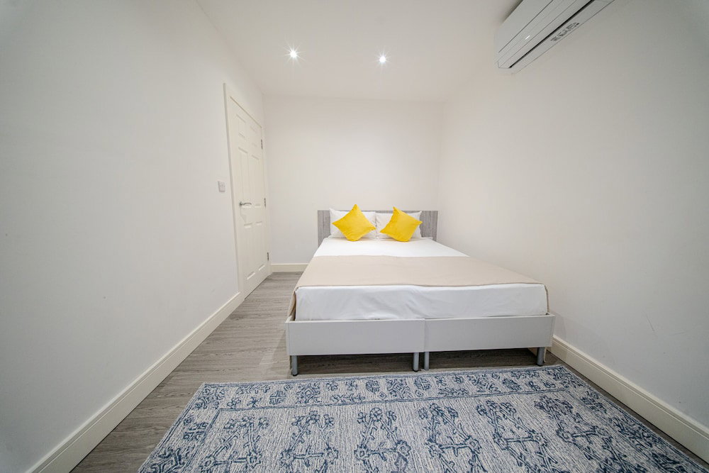 Ilford Apartments